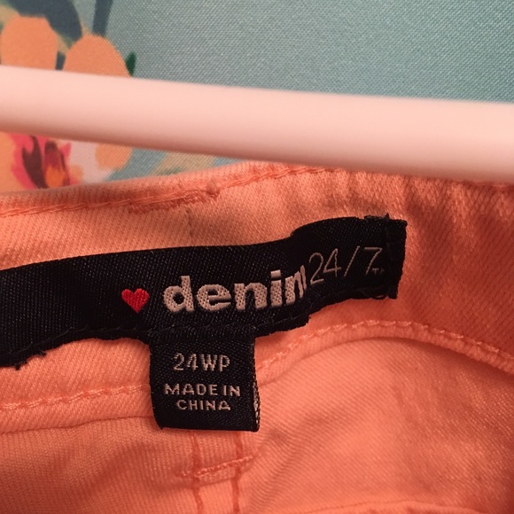 Denim 24/7 plus size jeans - Picture 2 of 3